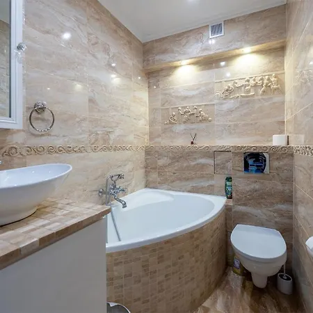 Manufaktura&old Market Square *