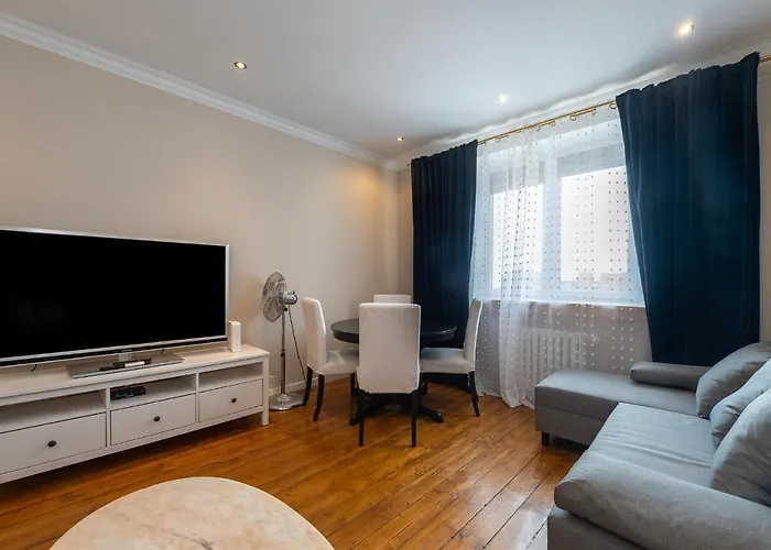 Manufaktura&old Market Square * وودج